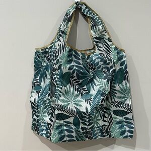 Reusable Foldable Leaf Print Shopping Bag